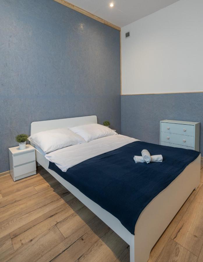 Kosciuszki Street Hostel Wrocław Buitenkant foto