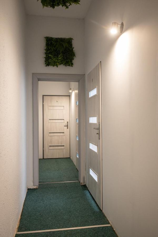 Kosciuszki Street Hostel Wrocław Buitenkant foto